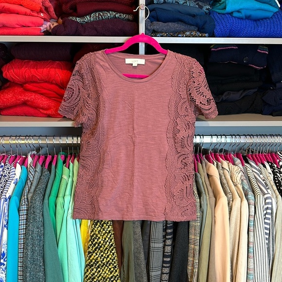 Loft mauve short sleeve embroidered t shirt size XS - Picture 1 of 3